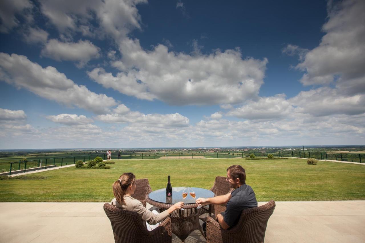 Bed and Breakfast Ladanjsko Imanje Principovac Ilok Exteriér fotografie